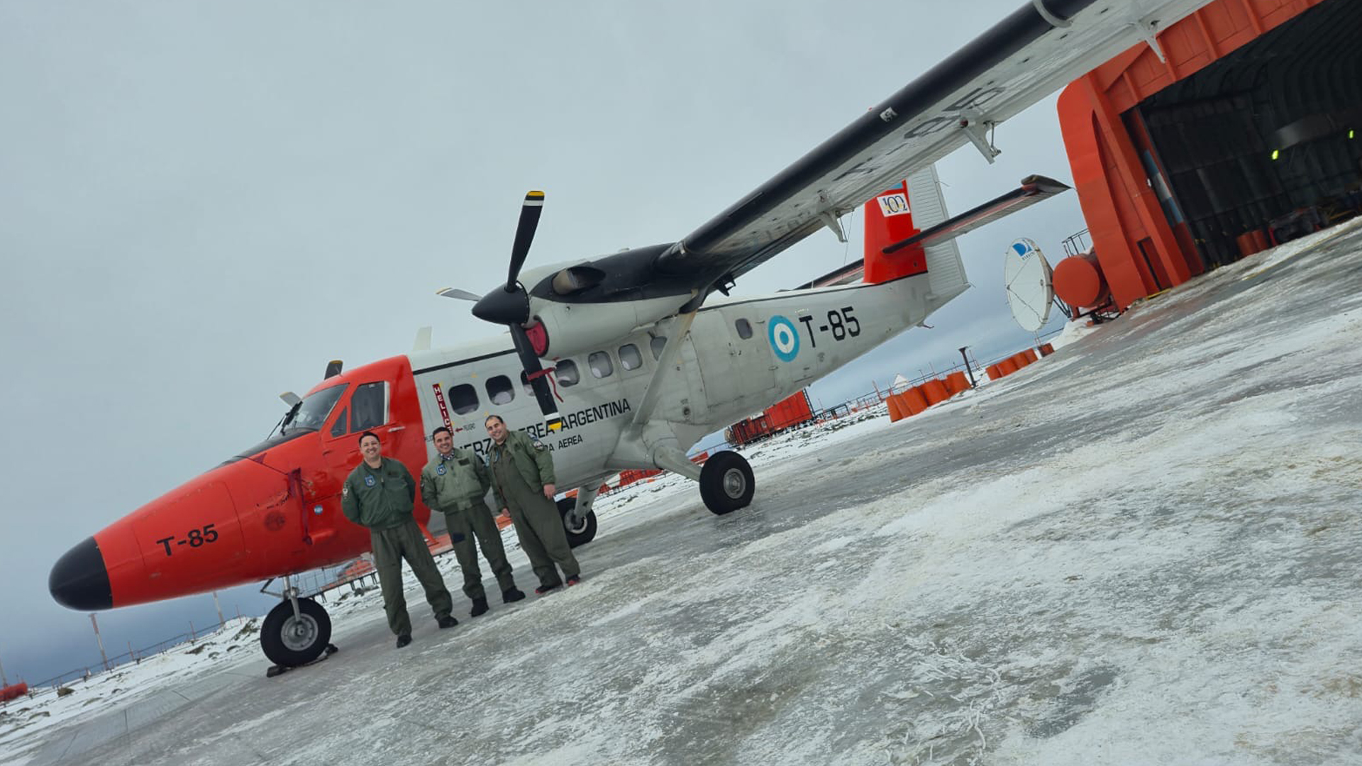 El Twin Otter volvió a volar a la Antártida